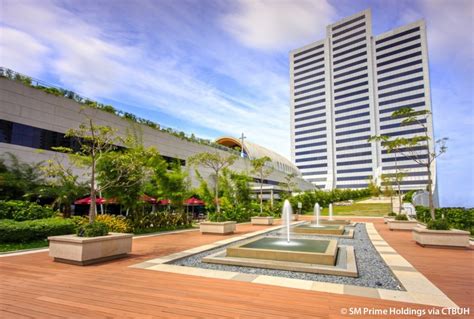 hotels near sm aura premier|Bonifacio Global City Hotels near SM Aura Premier.